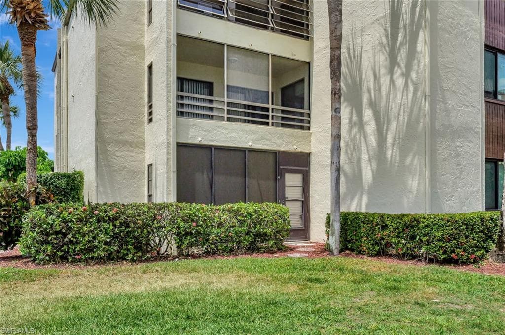3625 Boca Ciega Dr 112, Naples, FL 34112-25
