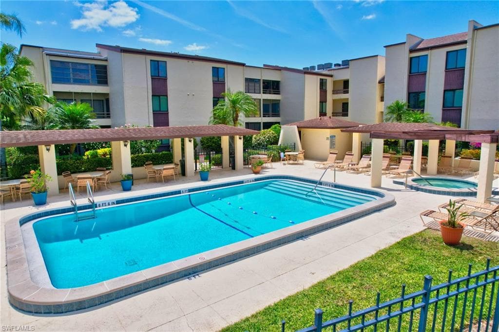 3625 Boca Ciega Dr 112, Naples, FL 34112-31