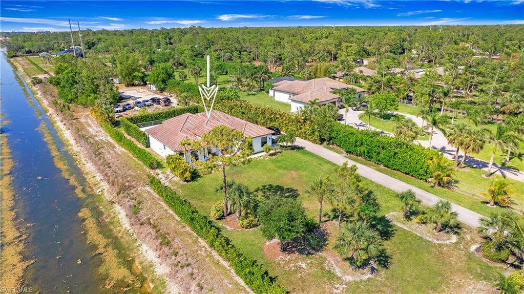 6341 Green Blvd, Naples, FL 34116-36