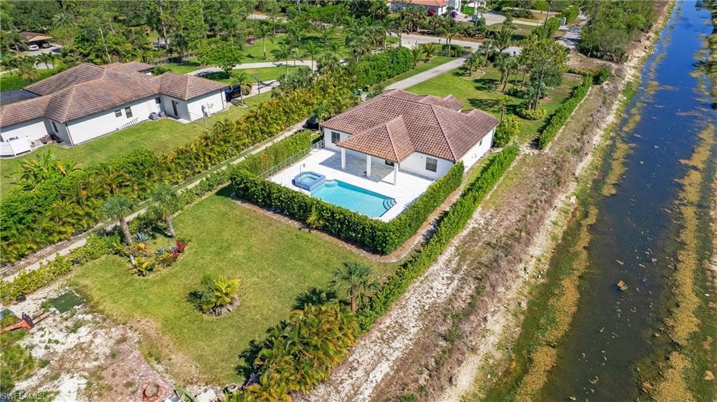 6341 Green Blvd, Naples, FL 34116-39