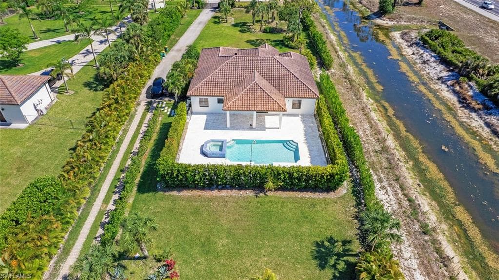 6341 Green Blvd, Naples, FL 34116-42