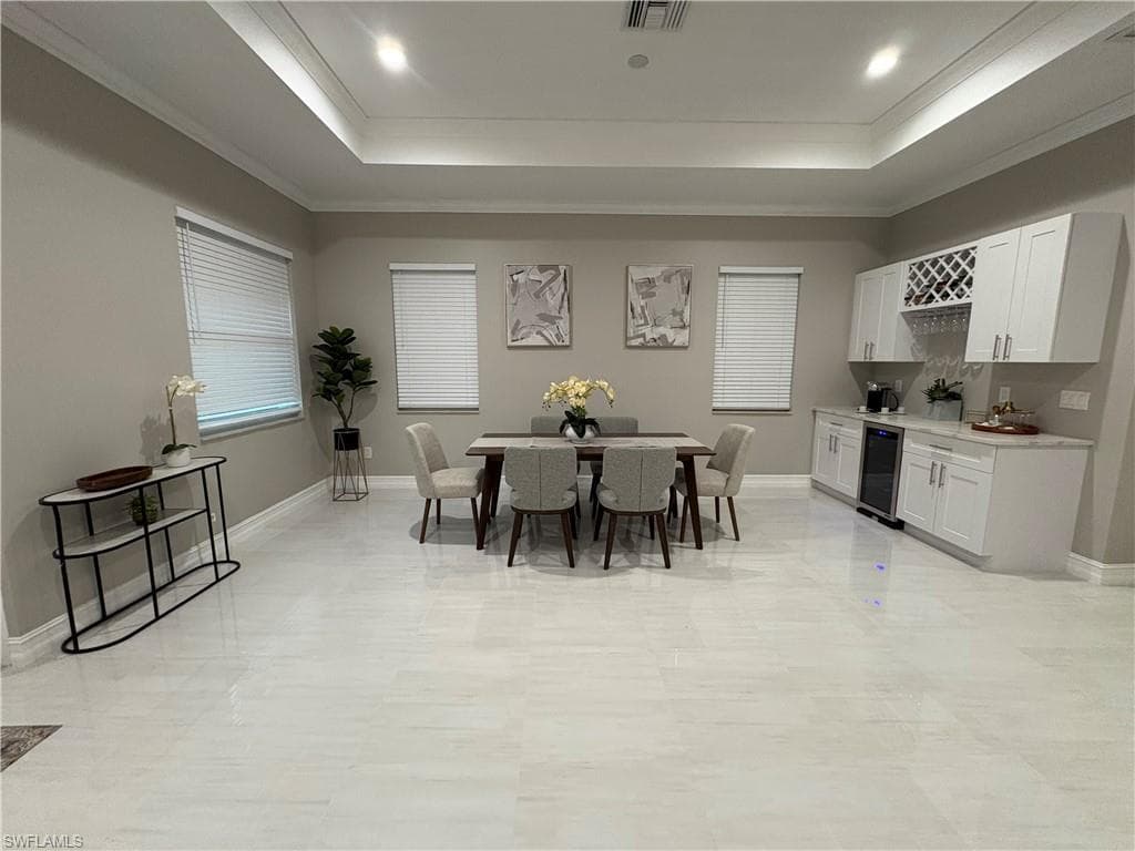 131 25th St SW, Naples, FL 34117-7