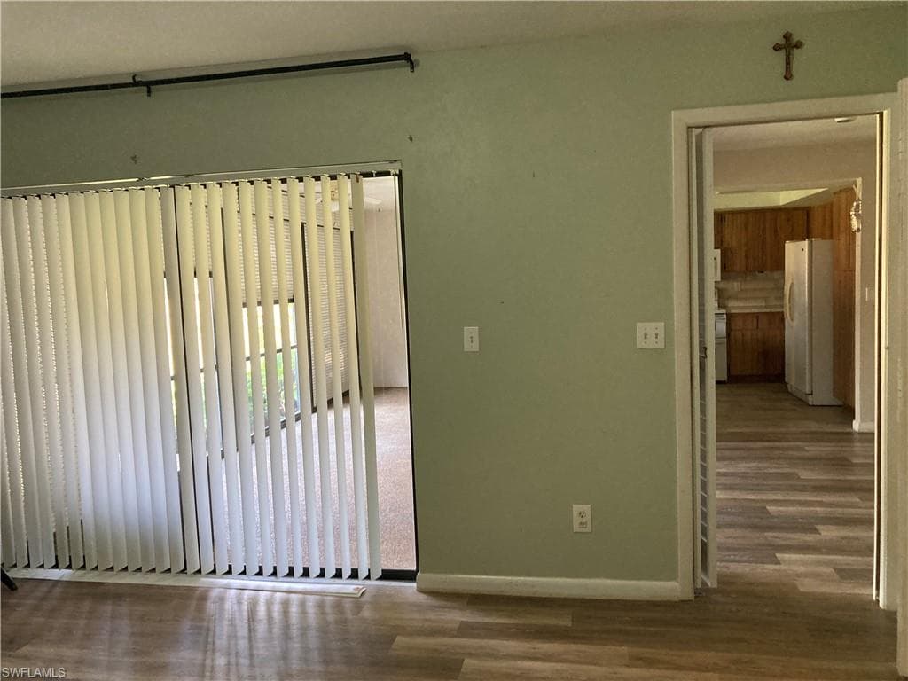 191 Round Key Cir D2, Naples, FL 34112-7