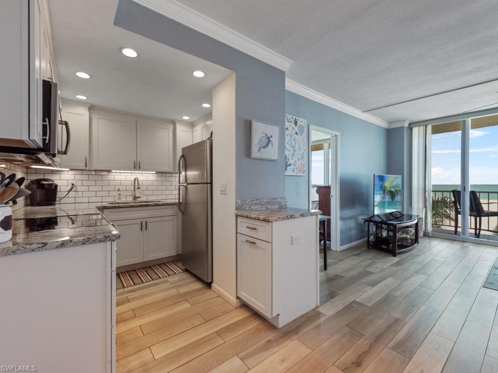 140 Seaview Ct 602s, Marco Island, FL 34145-4