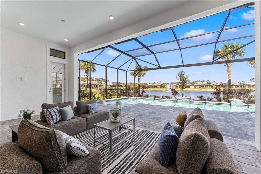 16214 Verilyn Cir, Naples, FL 34110-24