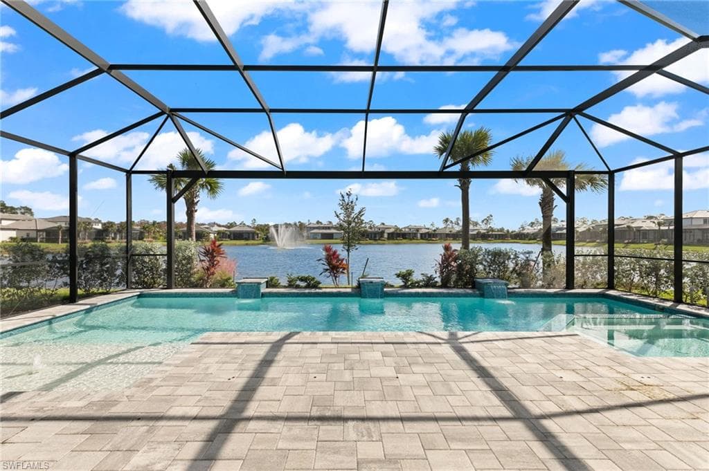 16214 Verilyn Cir, Naples, FL 34110-49