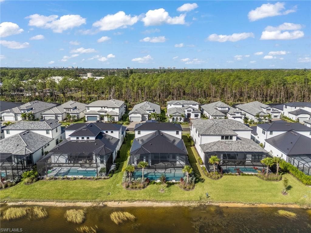 16214 Verilyn Cir, Naples, FL 34110-50
