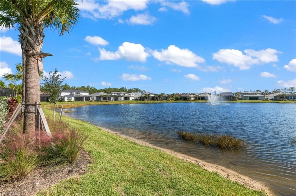 16214 Verilyn Cir, Naples, FL 34110-51