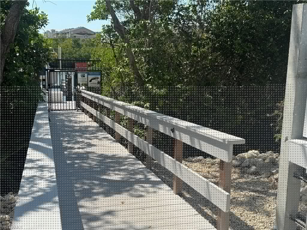 400 Bay Club Dr, Naples, FL 34110-10