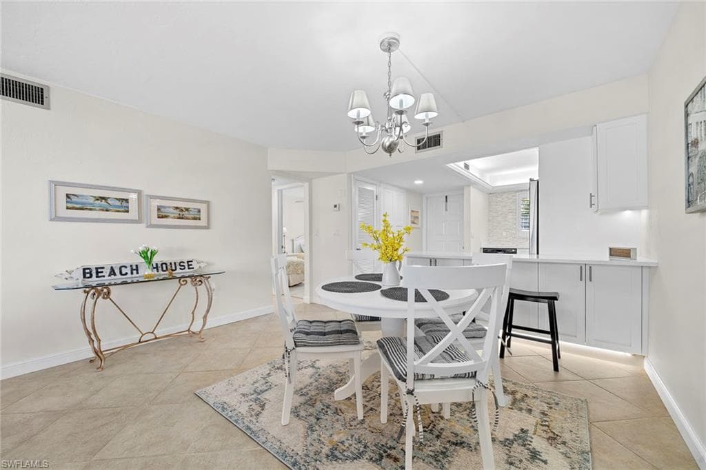 271 Southbay Dr 222, Naples, FL 34108-14