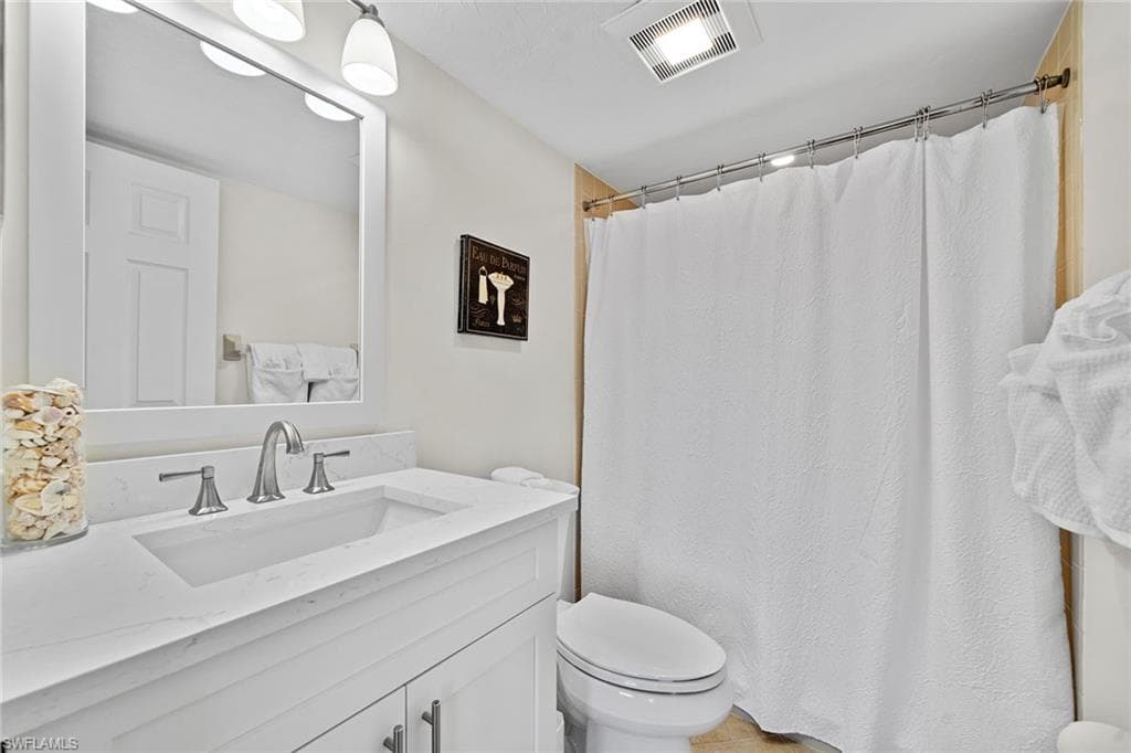 271 Southbay Dr 222, Naples, FL 34108-20