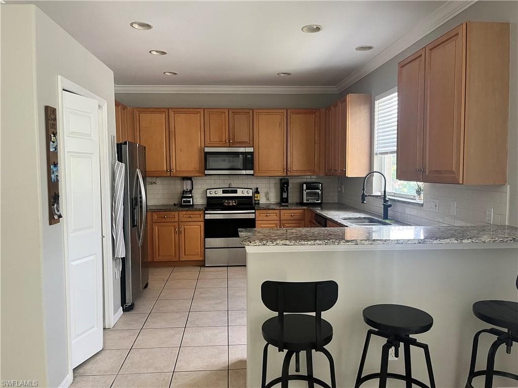 8299 Laurel Lakes Blvd, Naples, FL 34119-5