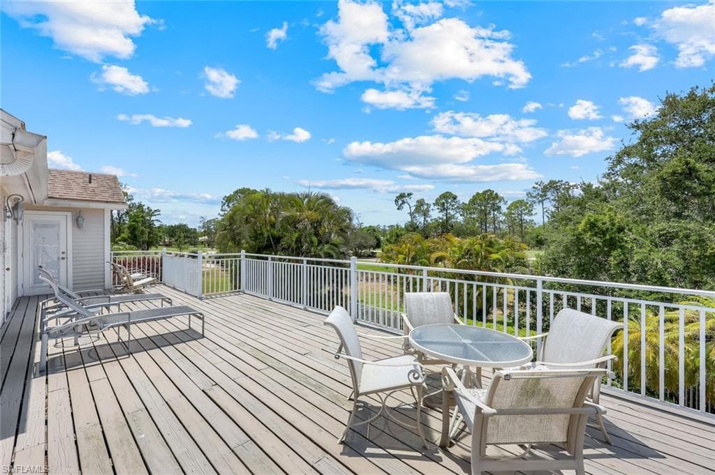 13033 Coco Plum Ln, Naples, FL 34119-18