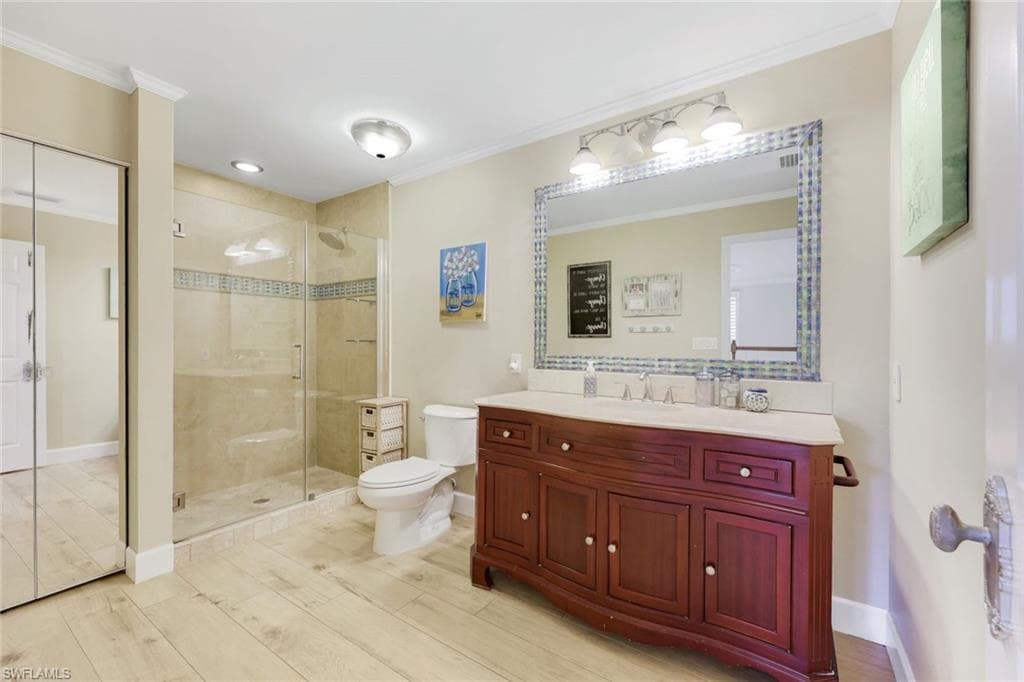13033 Coco Plum Ln, Naples, FL 34119-21