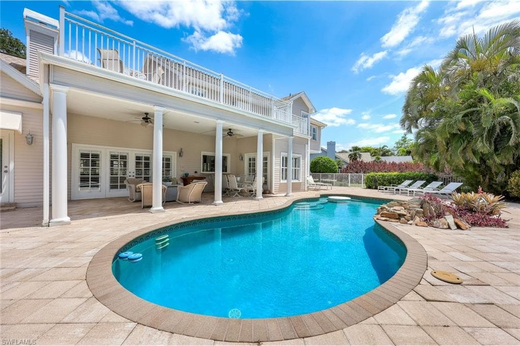13033 Coco Plum Ln, Naples, FL 34119-30