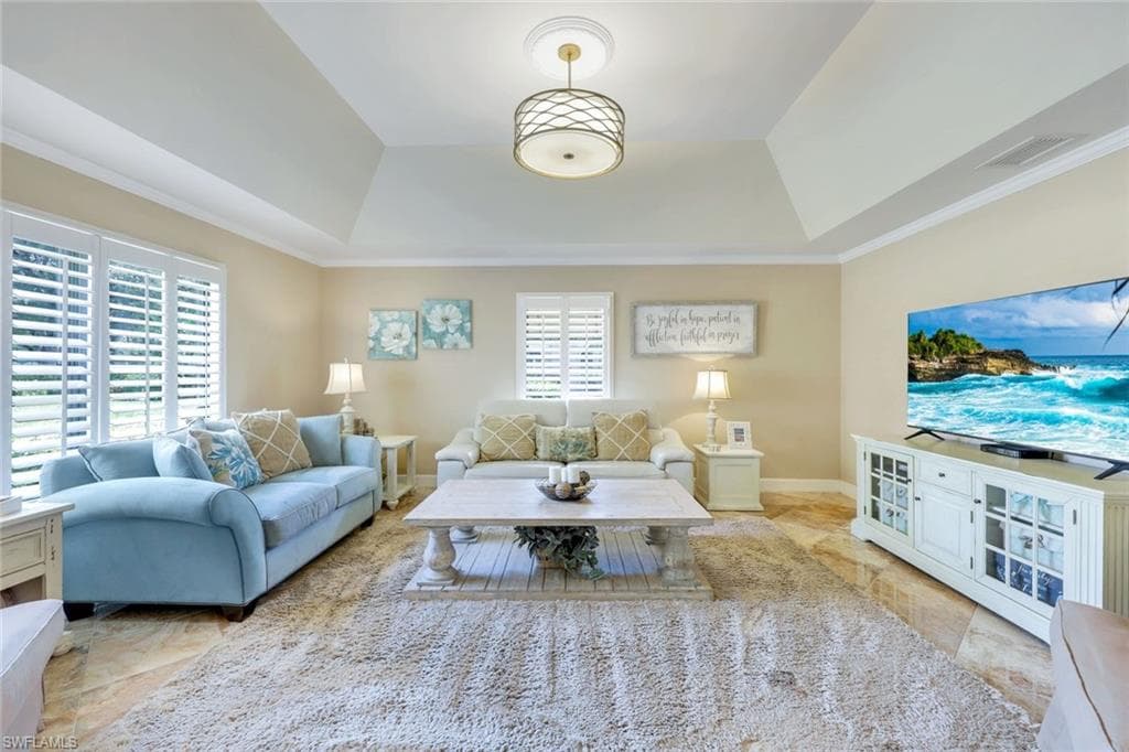 13033 Coco Plum Ln, Naples, FL 34119-5