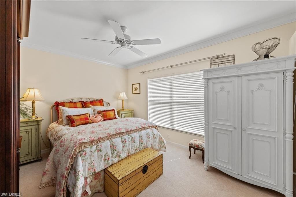 5045 Cedar Springs Dr 104, Naples, FL 34110-22