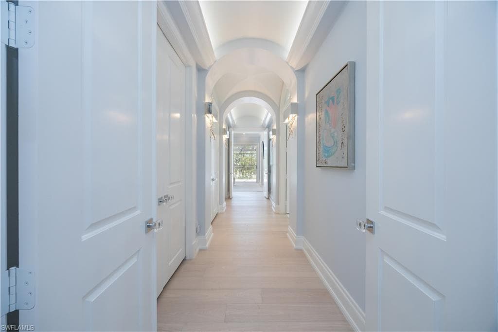 336 Edgemere Way E, Naples, FL 34105-13