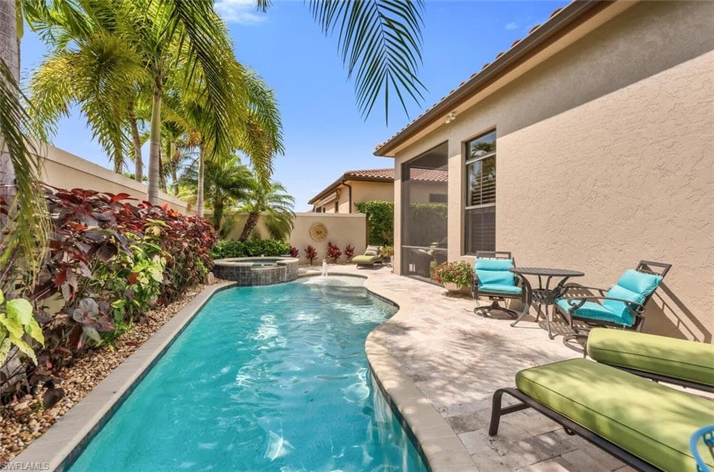 7996 Cordoba Pl, Naples, FL 34113-11