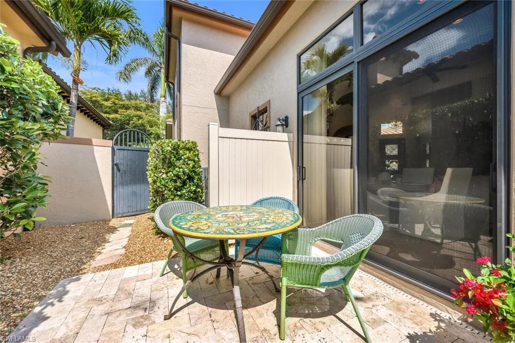 7996 Cordoba Pl, Naples, FL 34113-19