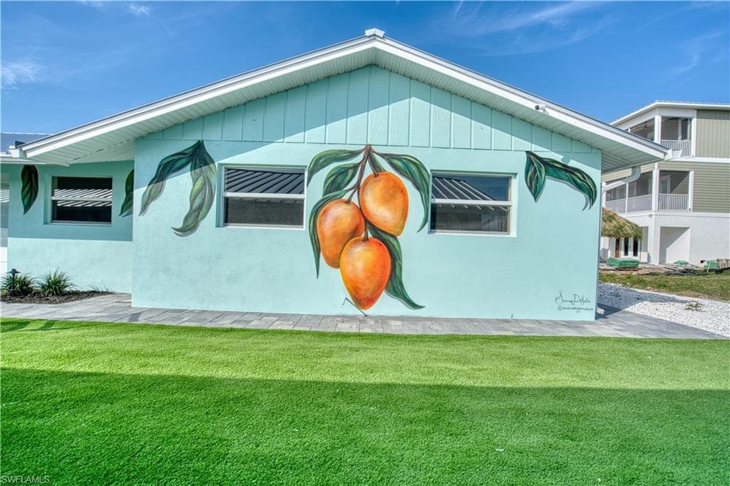 126 Mango St, Fort Myers Beach, FL 33931-19
