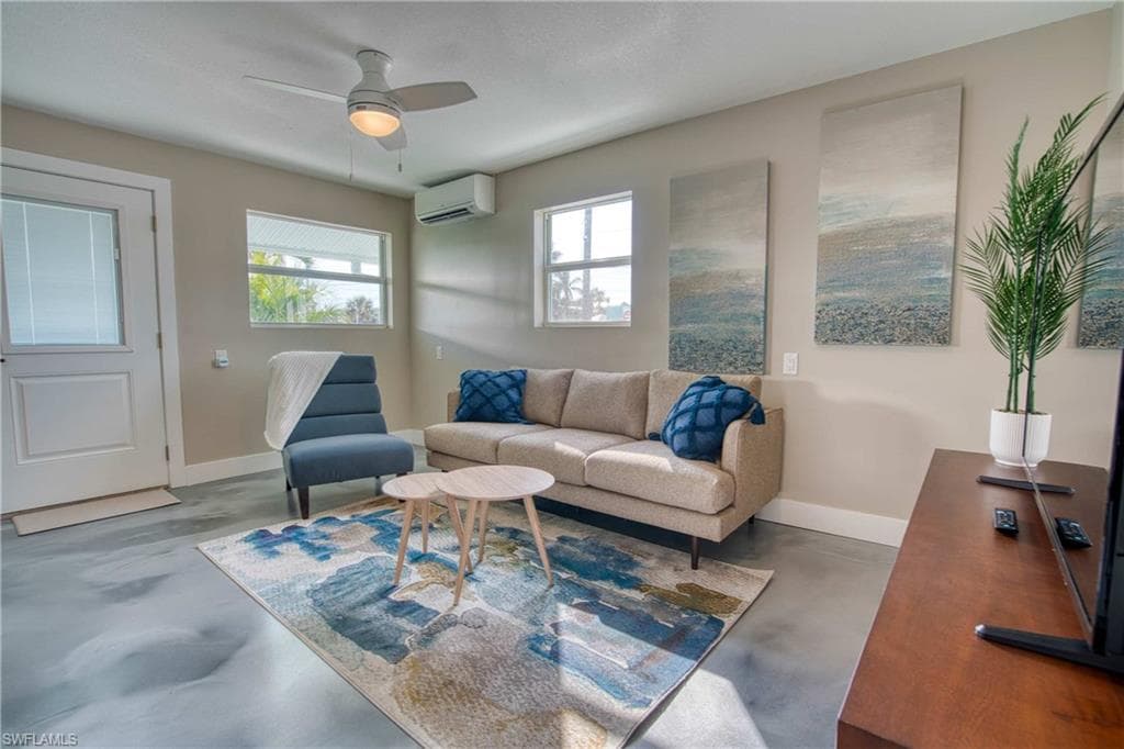 126 Mango St, Fort Myers Beach, FL 33931-7