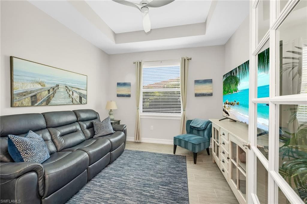 18718 Lake Hammock Dr, Naples, FL 34112-11