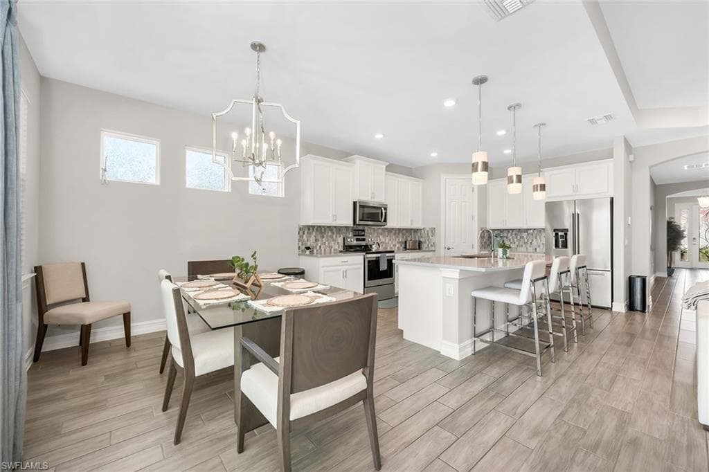 18718 Lake Hammock Dr, Naples, FL 34112-17