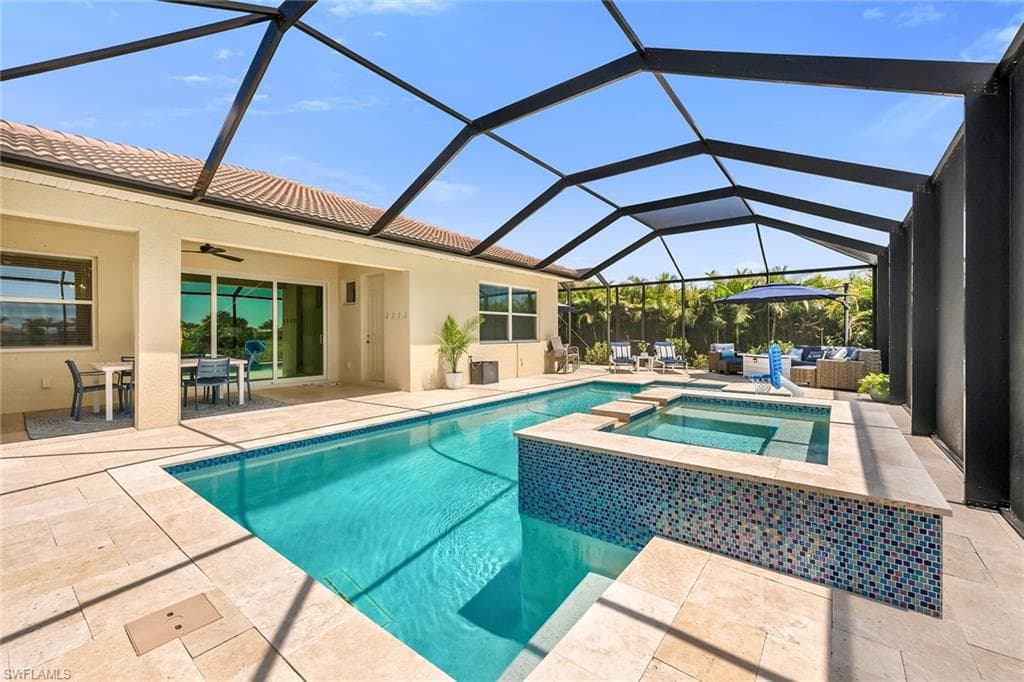 18718 Lake Hammock Dr, Naples, FL 34112-34