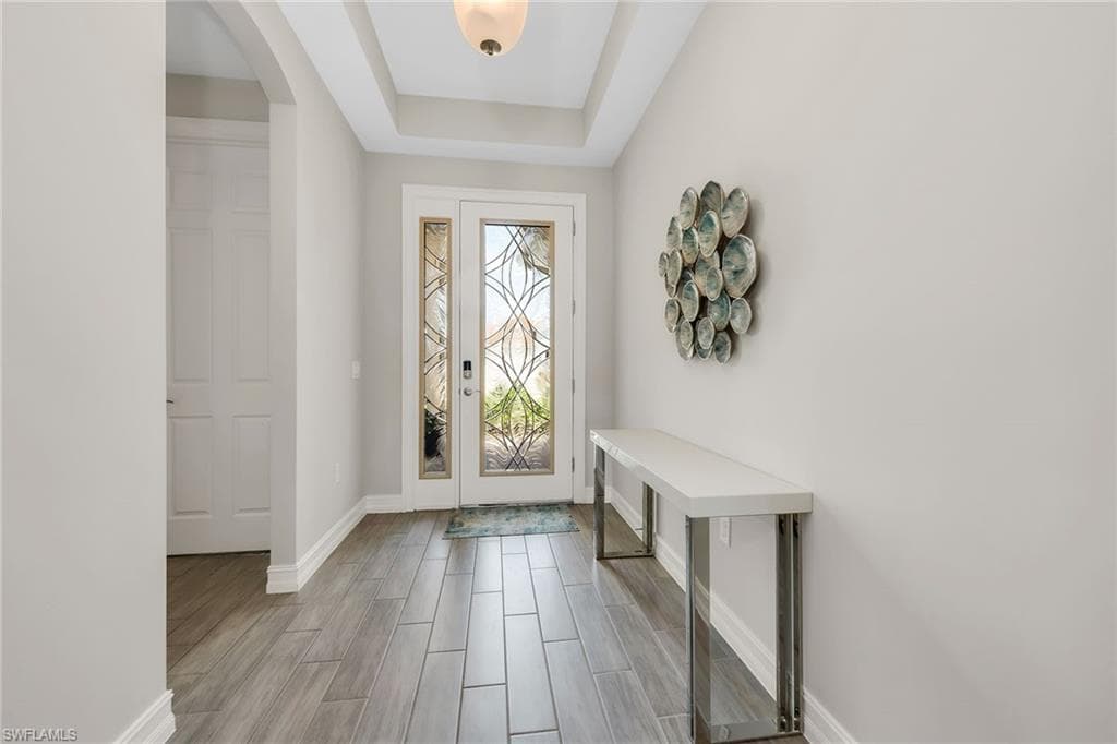 18718 Lake Hammock Dr, Naples, FL 34112-4