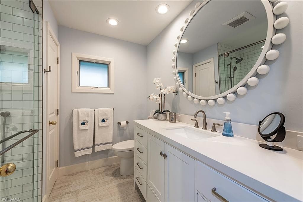 805 Pine Village Ln, Naples, FL 34108-13