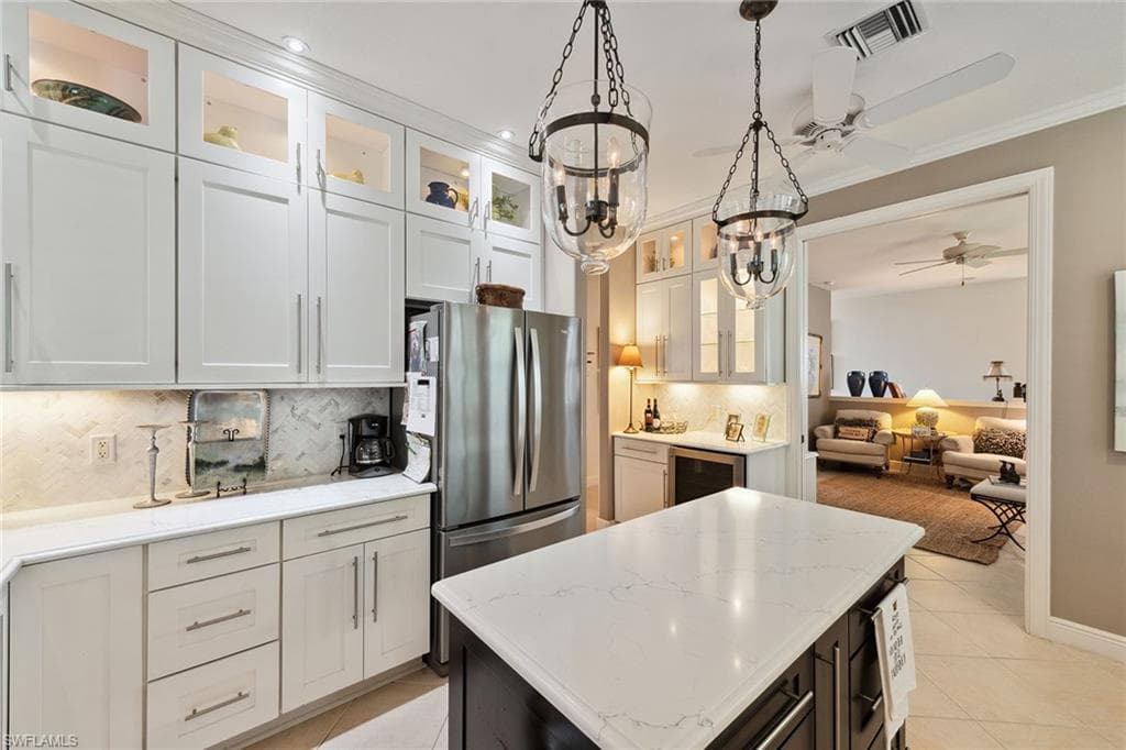 770 Regency Reserve Cir 1803, Naples, FL 34119-11