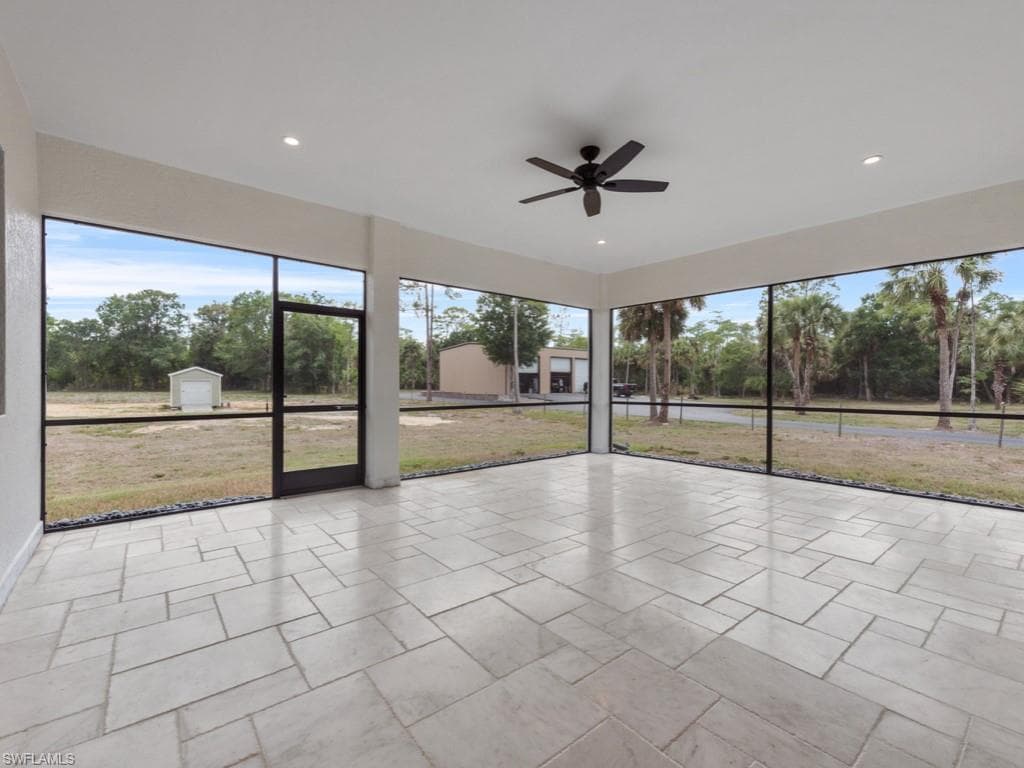 2538 4th Ave NE, Naples, FL 34120-13