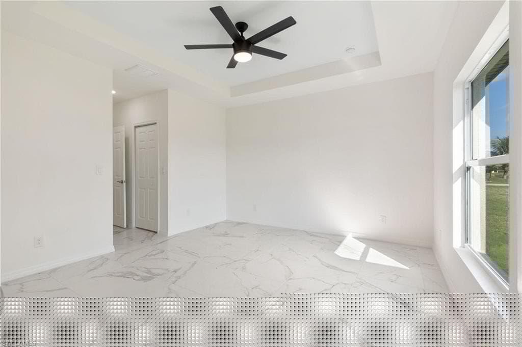 2903 Donald Ave S, Lehigh Acres, FL 33976-15
