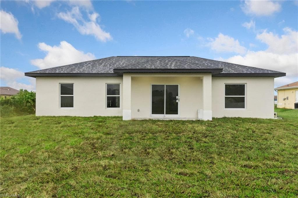 2903 Donald Ave S, Lehigh Acres, FL 33976-3