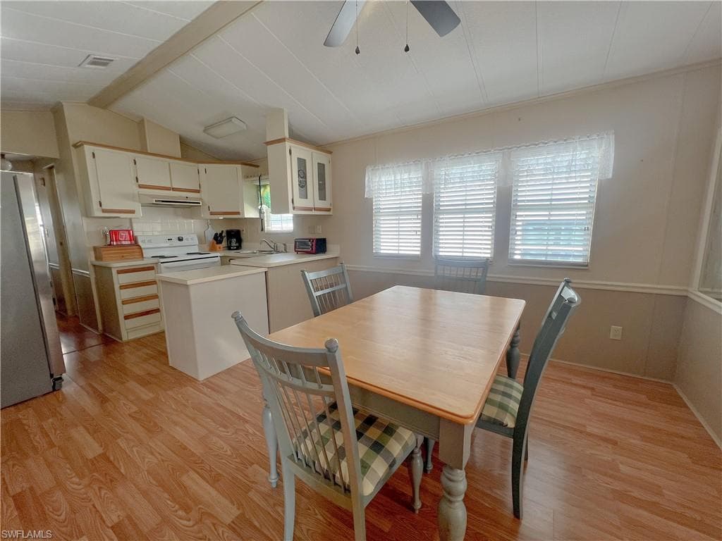 459 Vanda Sanctuary, Naples, FL 34114-4