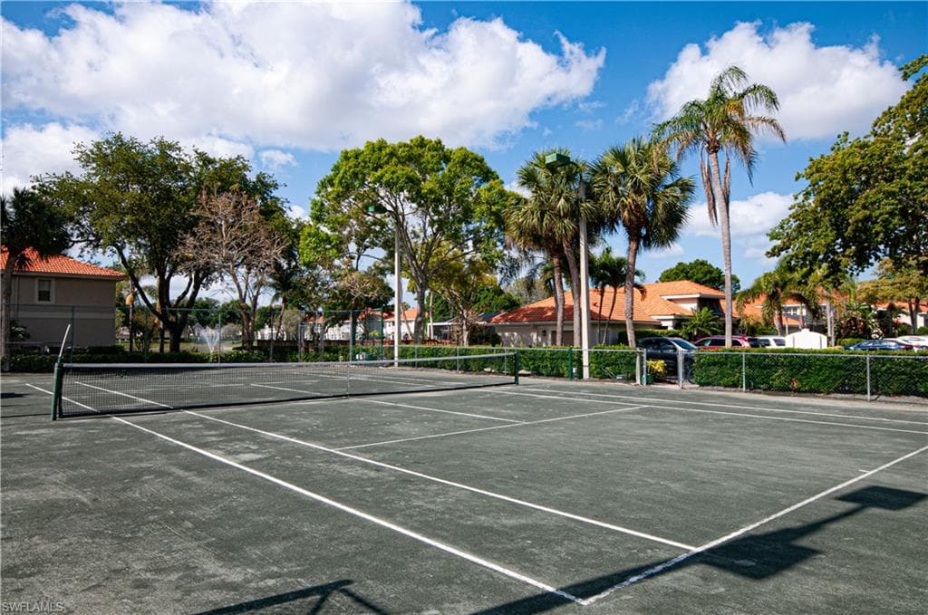 2440 Old Groves Rd C201, Naples, FL 34109-36