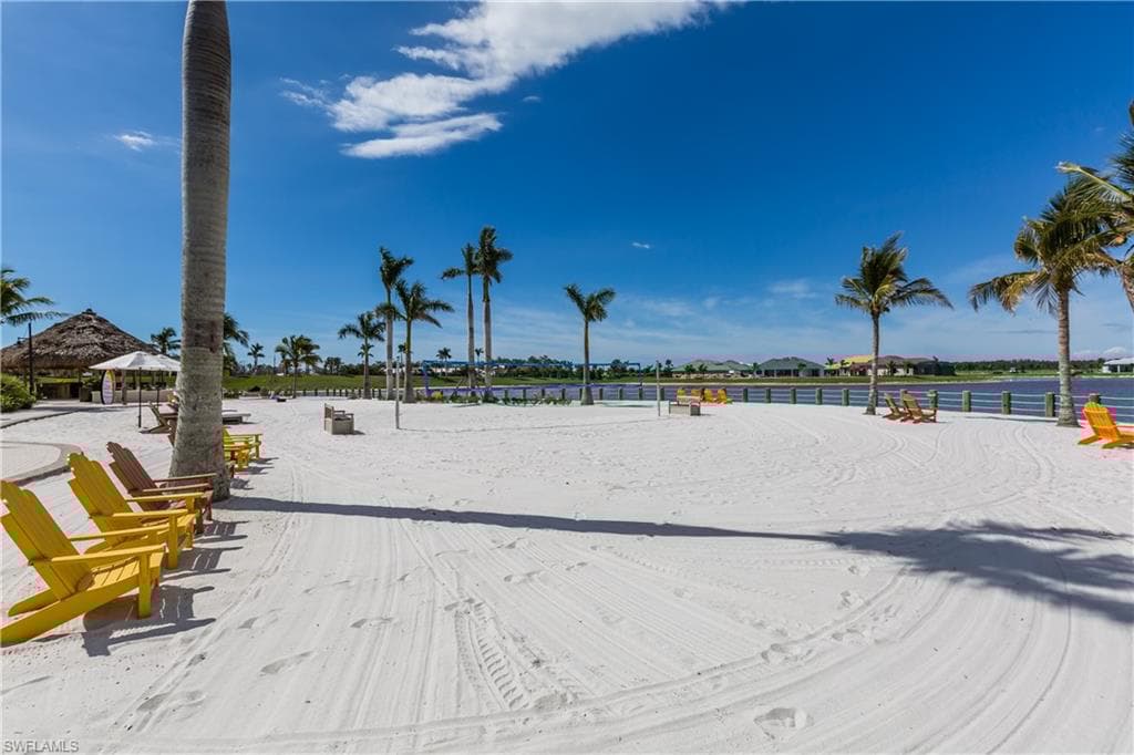14567 Edgewater Cir, Naples, FL 34114-30