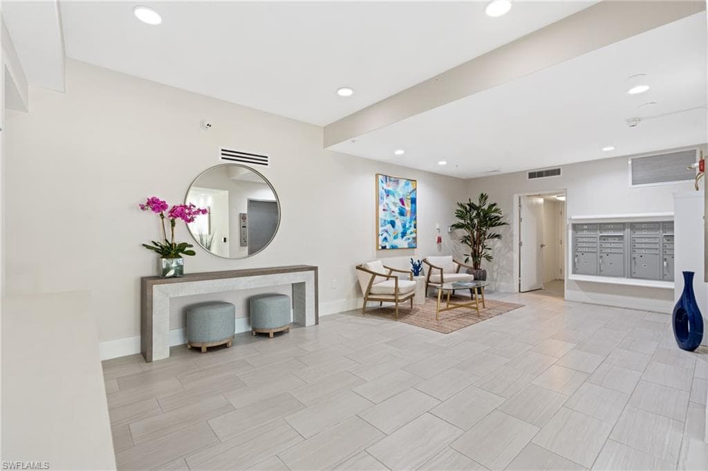 10420 Gulf Shore Dr 132, Naples, FL 34108-13