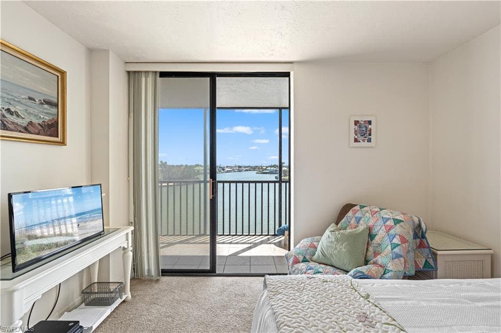 10420 Gulf Shore Dr 132, Naples, FL 34108-23