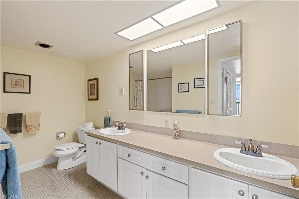 10420 Gulf Shore Dr 132, Naples, FL 34108-24