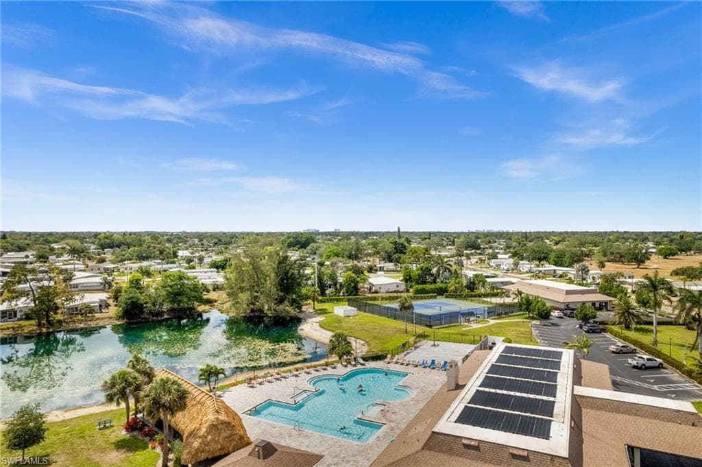65 San Remo Cir, Naples, FL 34112-32