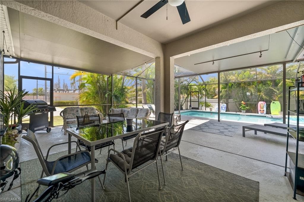 2017 Cape Coral Pkwy W, Cape Coral, FL 33914-16