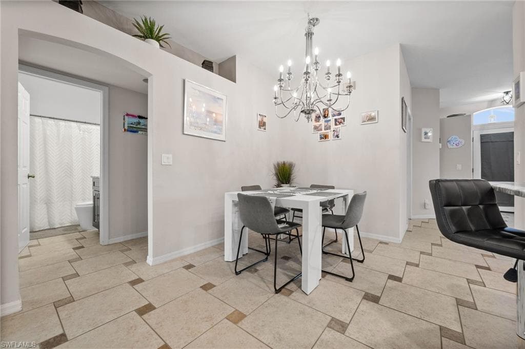 2017 Cape Coral Pkwy W, Cape Coral, FL 33914-28