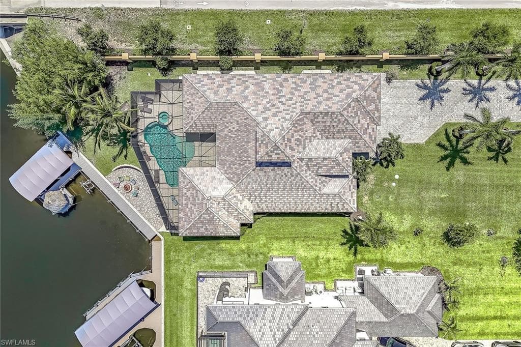 921 Cape Estates Cir, Cape Coral, FL 33993-44