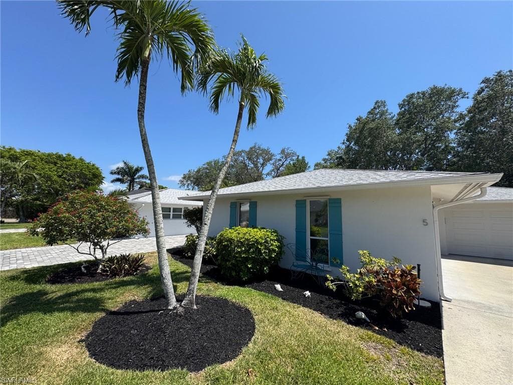 5 Rivard Rd 22, Naples, FL 34112-4