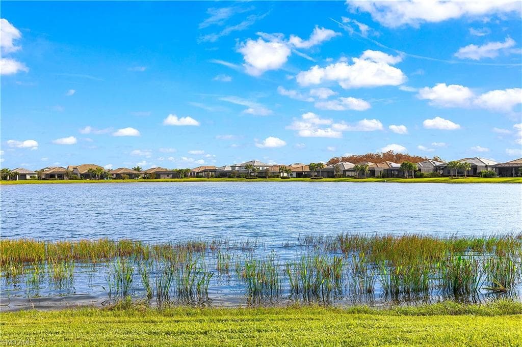 19647 Deming Ln, Estero, FL 33928-2