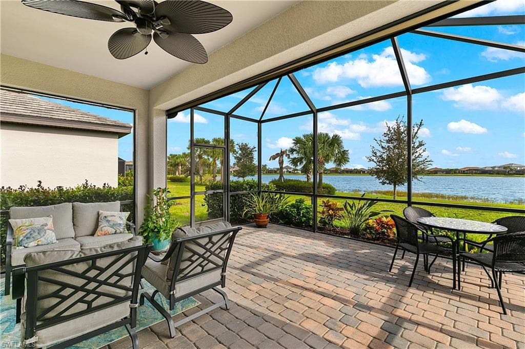 19647 Deming Ln, Estero, FL 33928-8