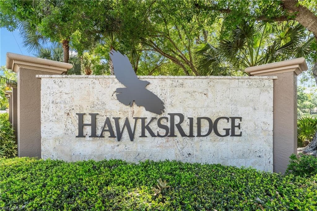 2274 Hawksridge Dr, Naples, FL 34105-3
