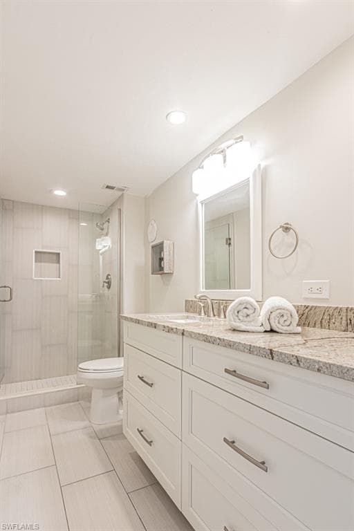 5 Bluebill Ave 303, Naples, FL 34108-18
